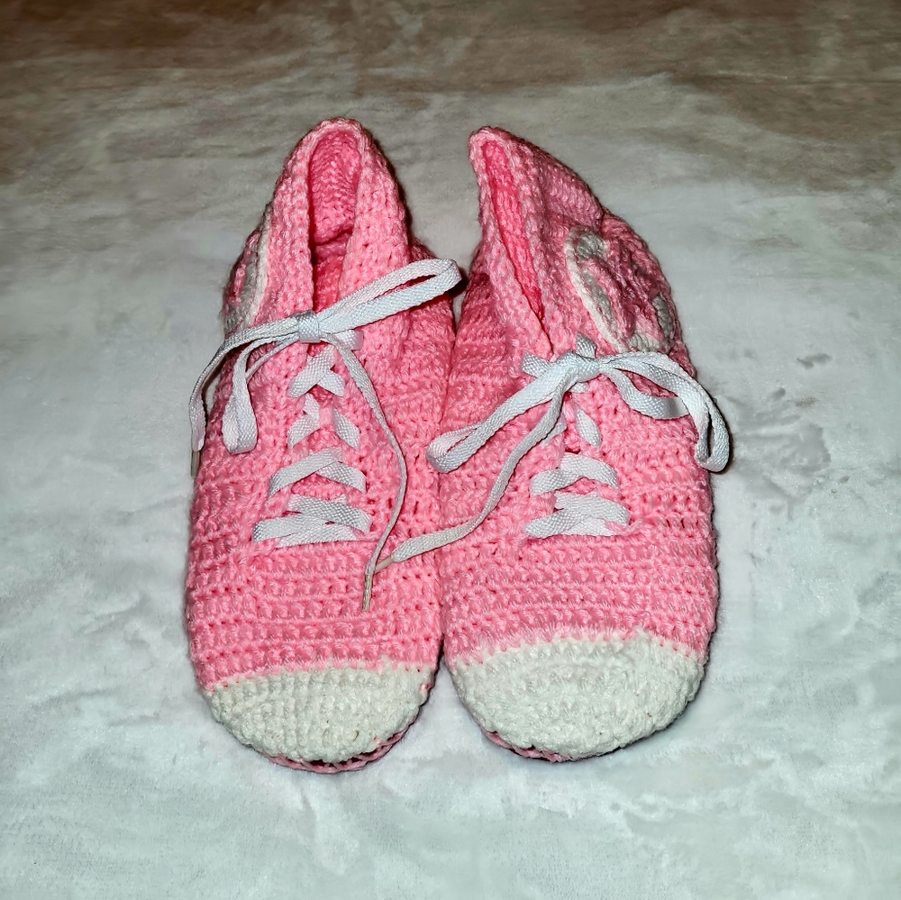 Handmade Crocheted Dallas Cowboys Slippers